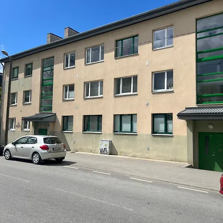 Center & Airport Apartment